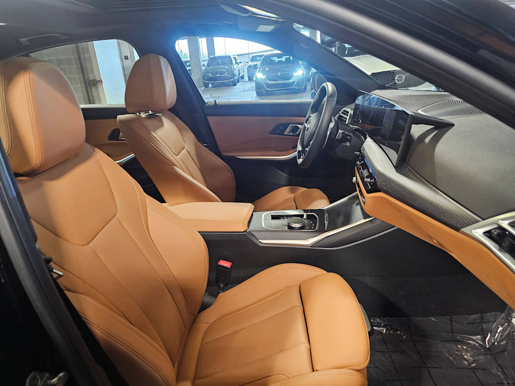 Thumbnail: 2025 BMW 3 Series - 45