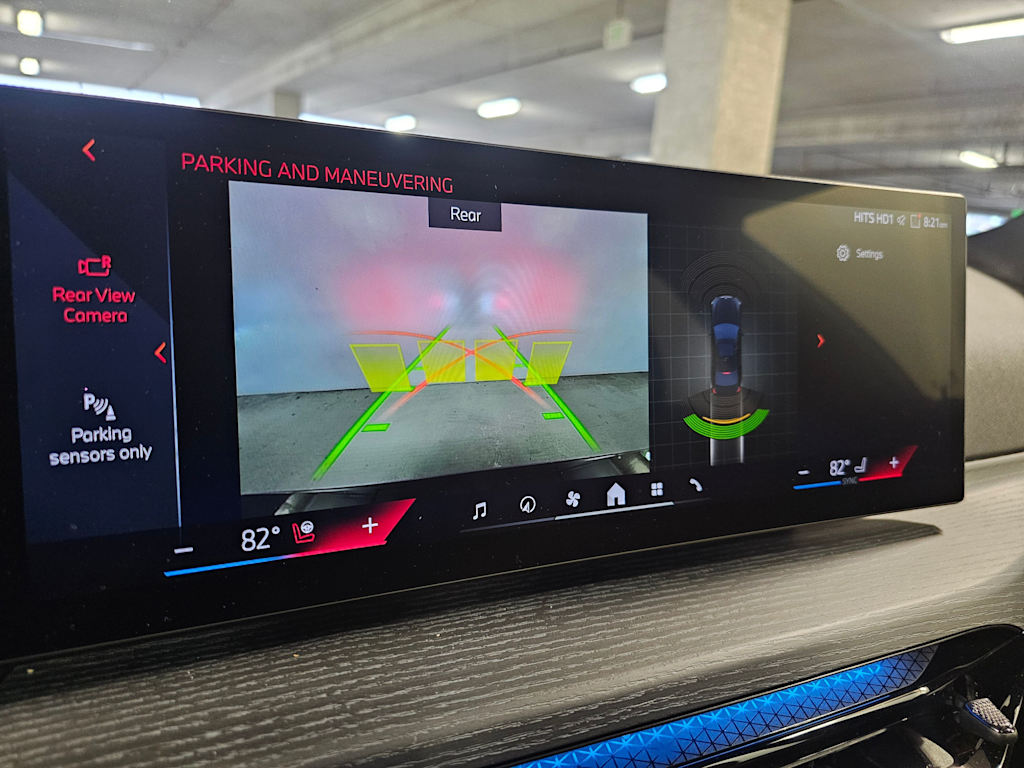 Thumbnail: 2025 BMW 3 Series - 25