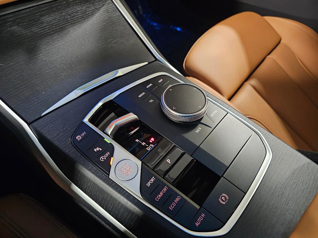 Thumbnail: 2025 BMW 3 Series - 17