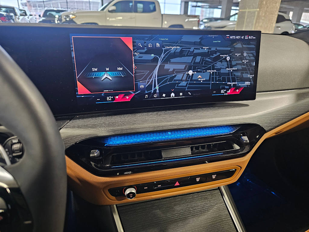 Thumbnail: 2025 BMW 3 Series - 16