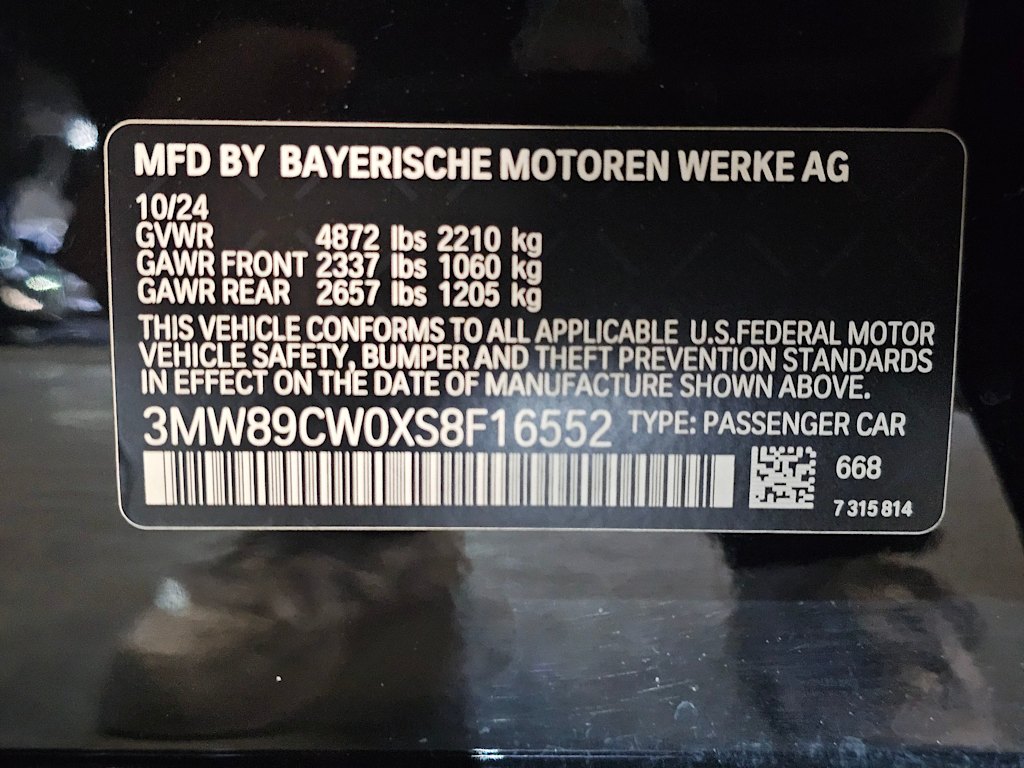 Thumbnail: 2025 BMW 3 Series - 21