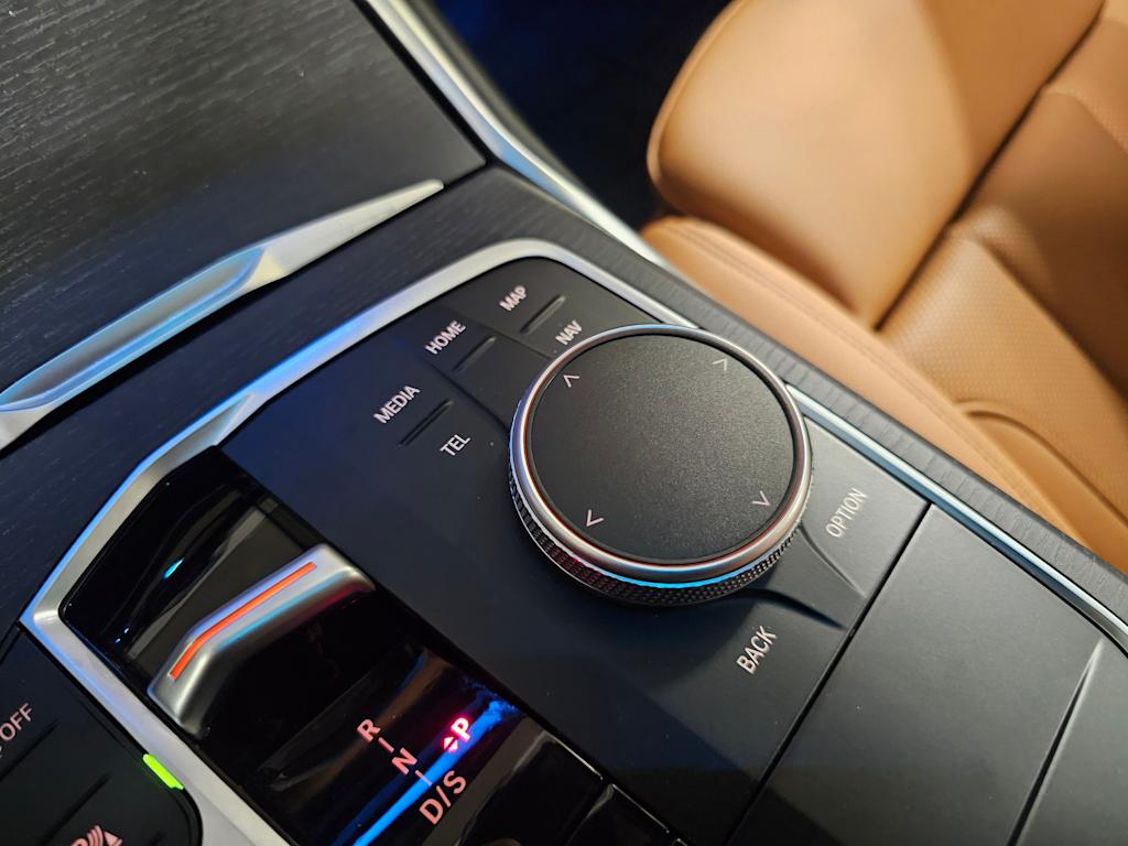 Thumbnail: 2025 BMW 3 Series - 31