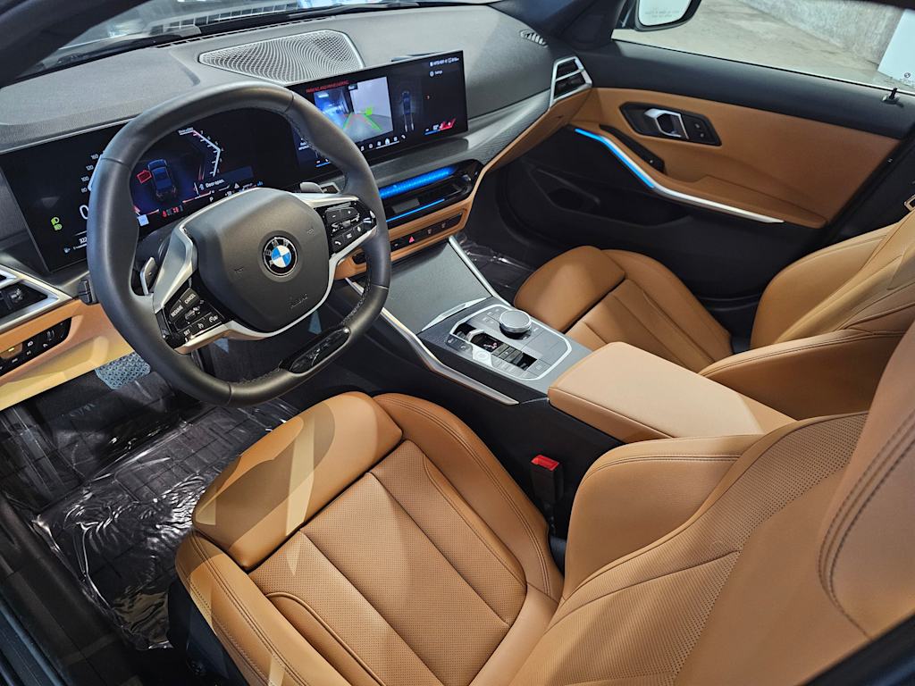 Thumbnail: 2025 BMW 3 Series - 2