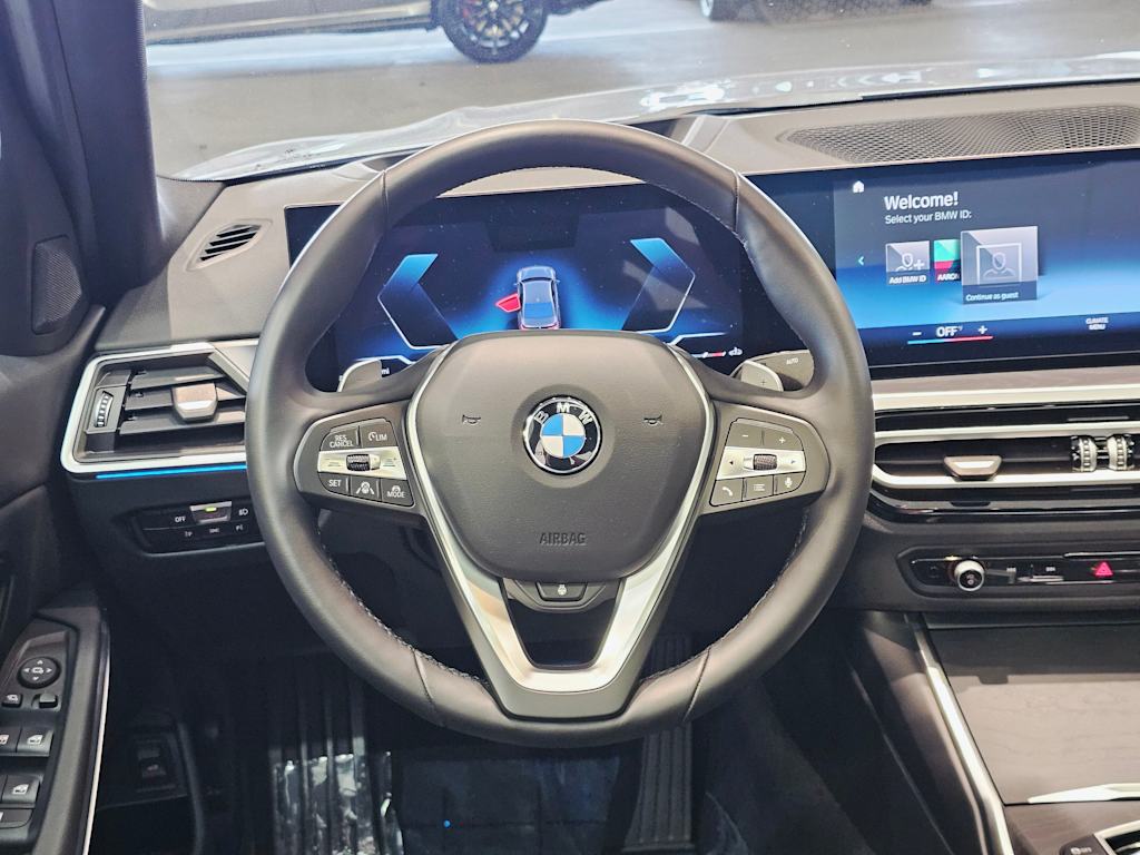 Thumbnail: 2024 BMW 3 Series - 13