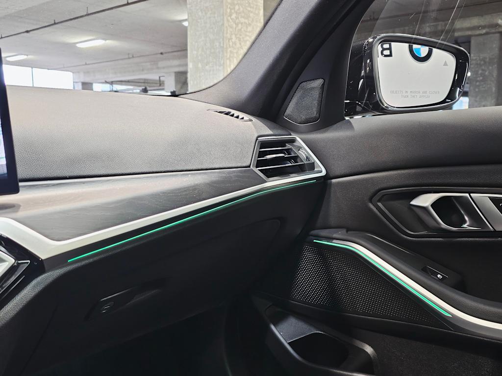 Thumbnail: 2023 BMW 3 Series - 26