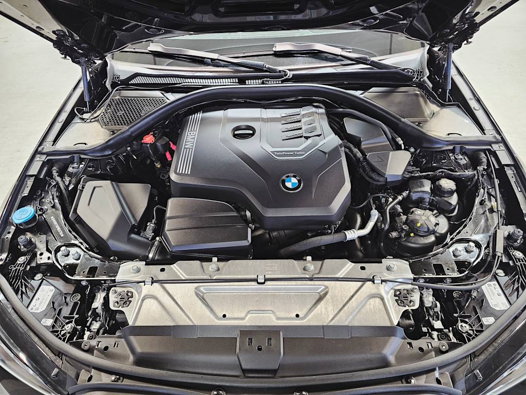 Thumbnail: 2023 BMW 3 Series - 8