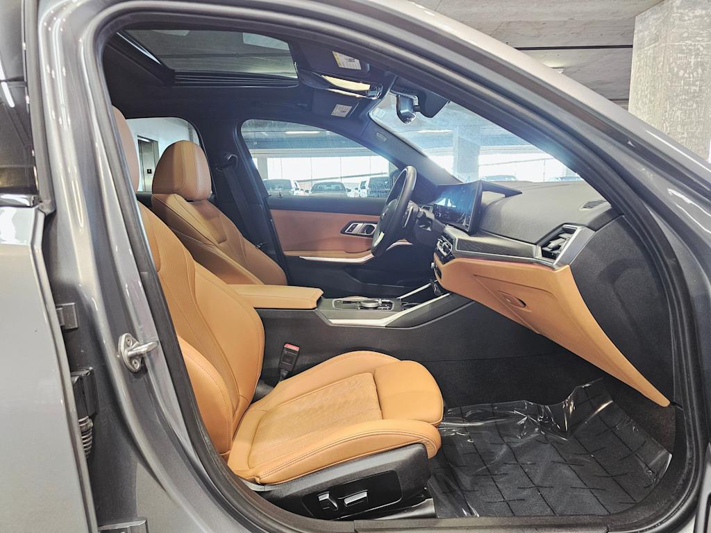 Thumbnail: 2023 BMW 3 Series - 11