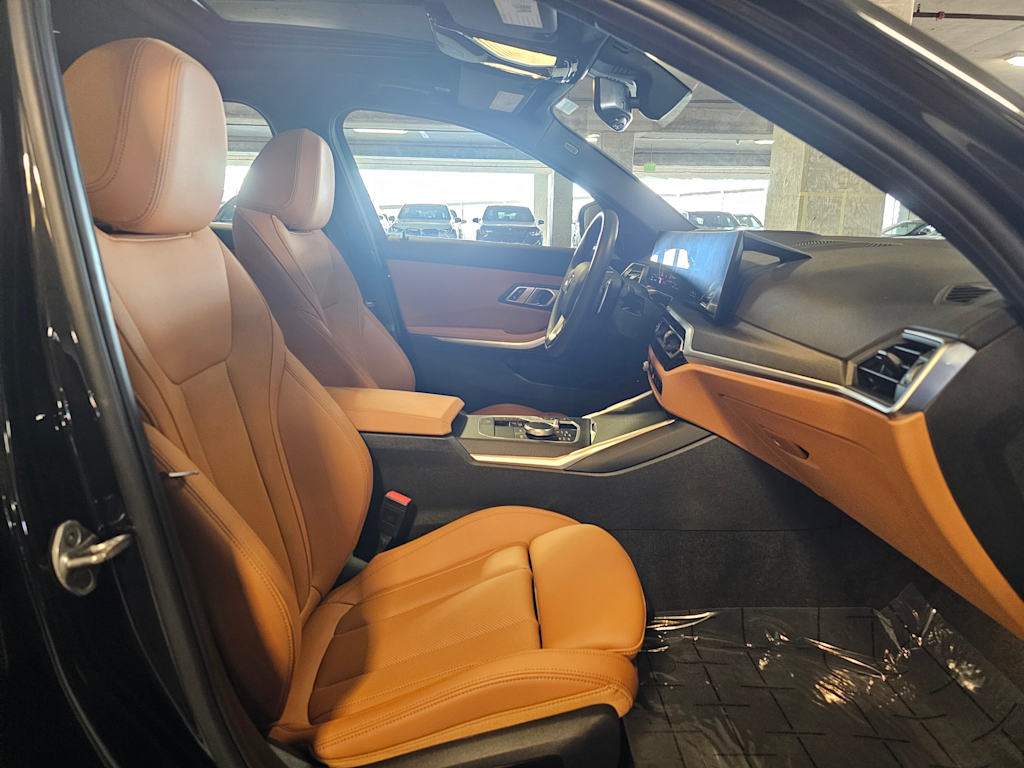 Thumbnail: 2023 BMW 3 Series - 34