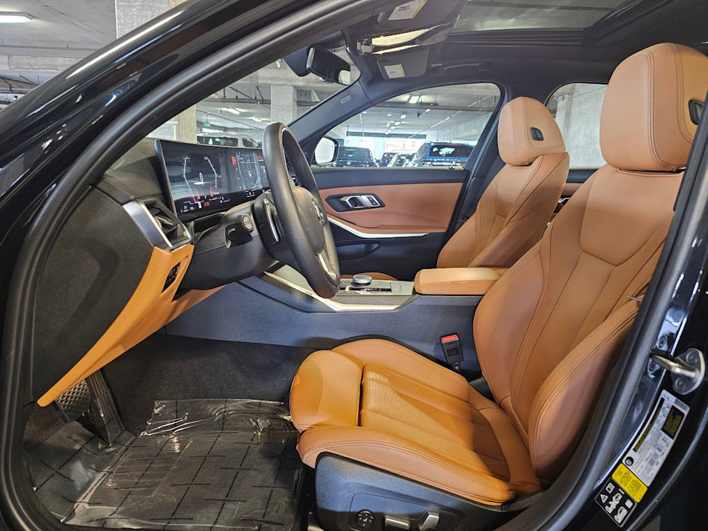 Thumbnail: 2023 BMW 3 Series - 10