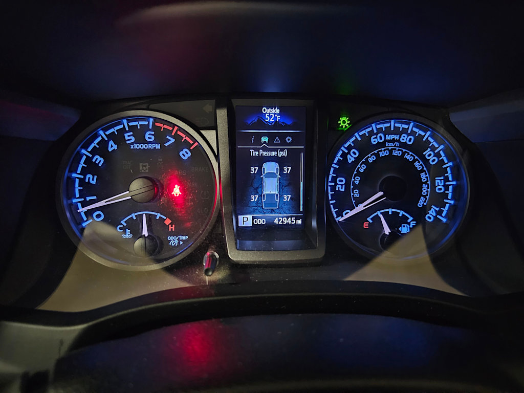 Thumbnail: 2021 Toyota Tacoma - 18