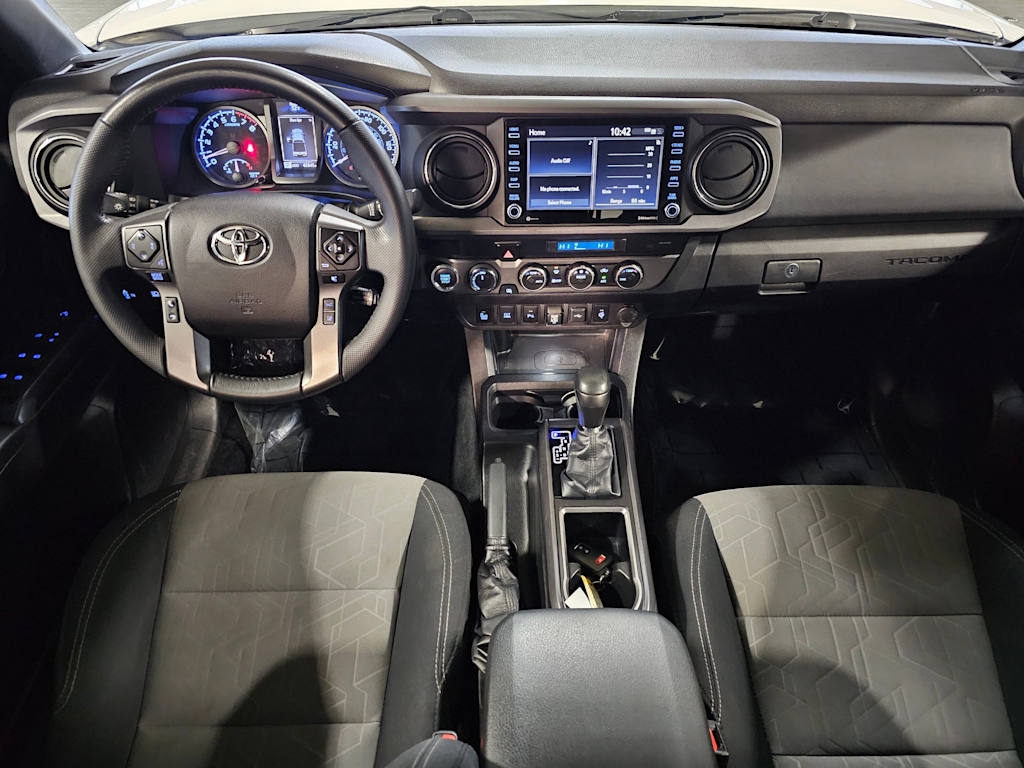 Thumbnail: 2021 Toyota Tacoma - 10