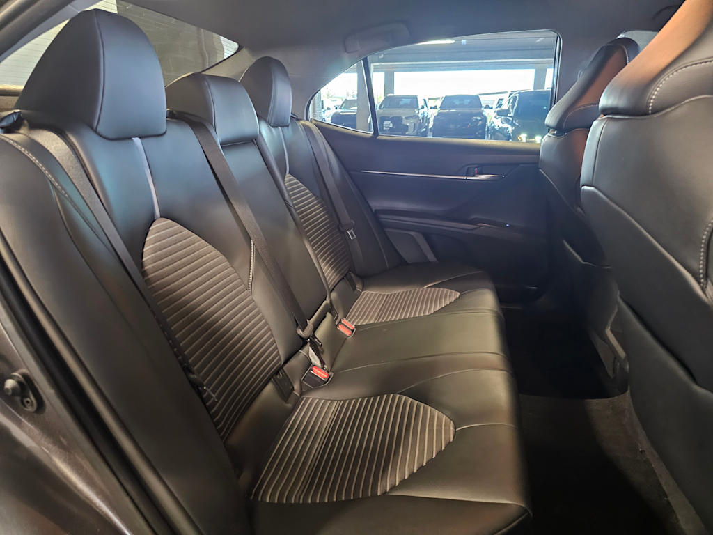 Thumbnail: 2020 Toyota Camry - 33