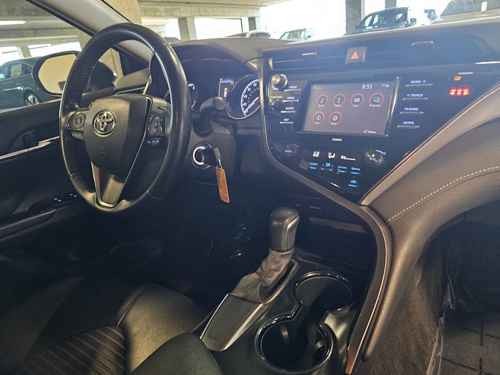 Thumbnail: 2020 Toyota Camry - 36