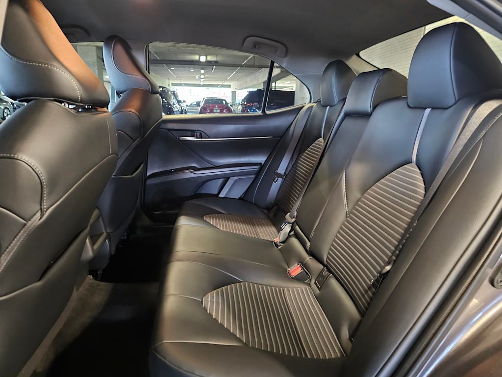 Thumbnail: 2020 Toyota Camry - 12