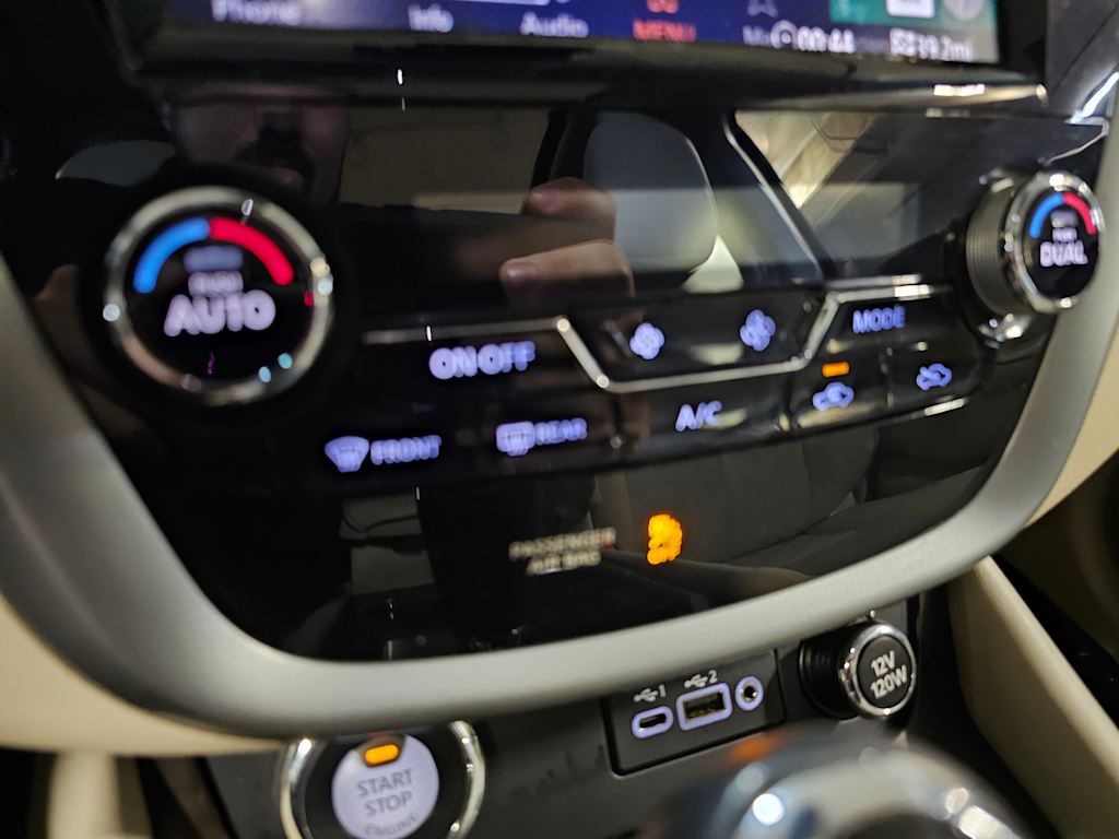 Thumbnail: 2019 Nissan Murano - 16