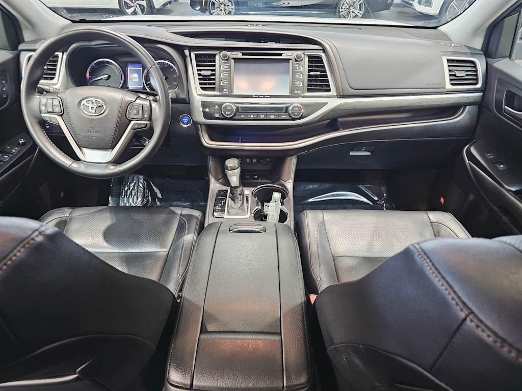 Thumbnail: 2019 Toyota Highlander - 9