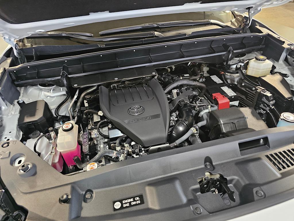Thumbnail: 2024 Toyota Highlander - 9