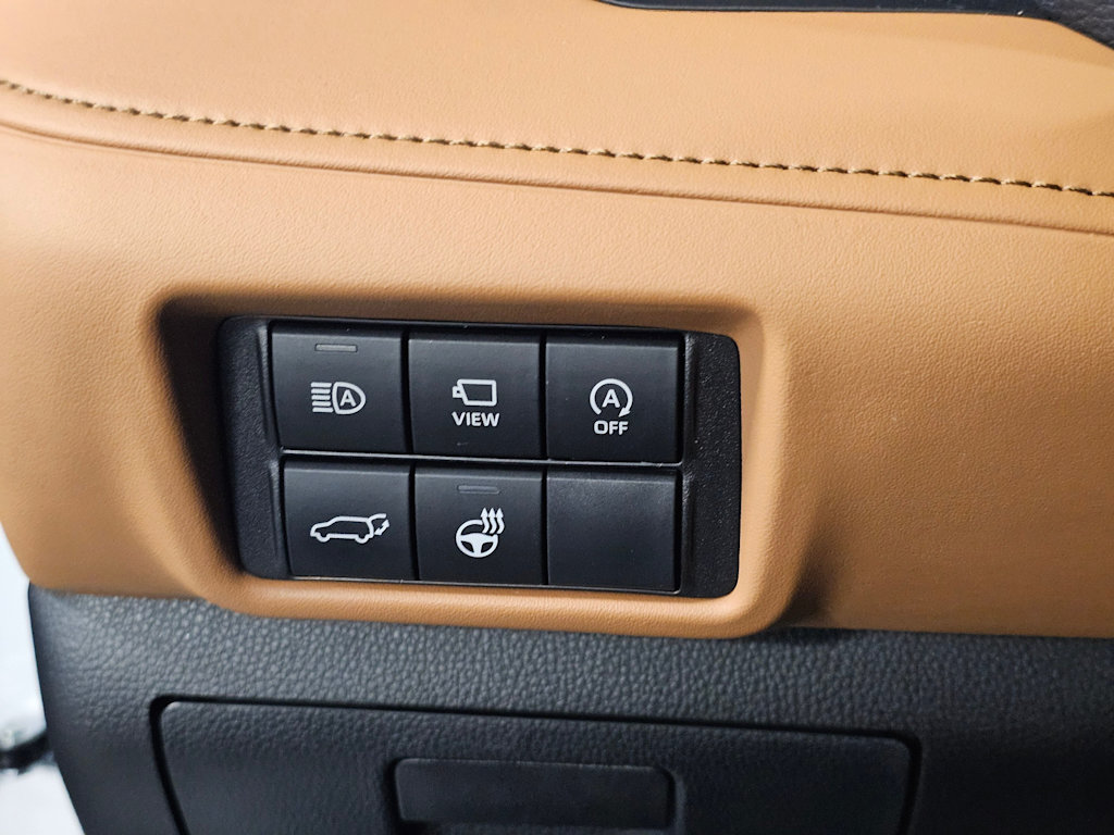 Thumbnail: 2024 Toyota Highlander - 26