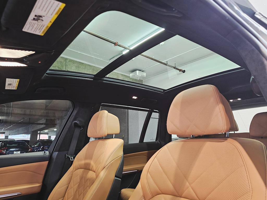 Thumbnail: 2024 BMW X7 - 29