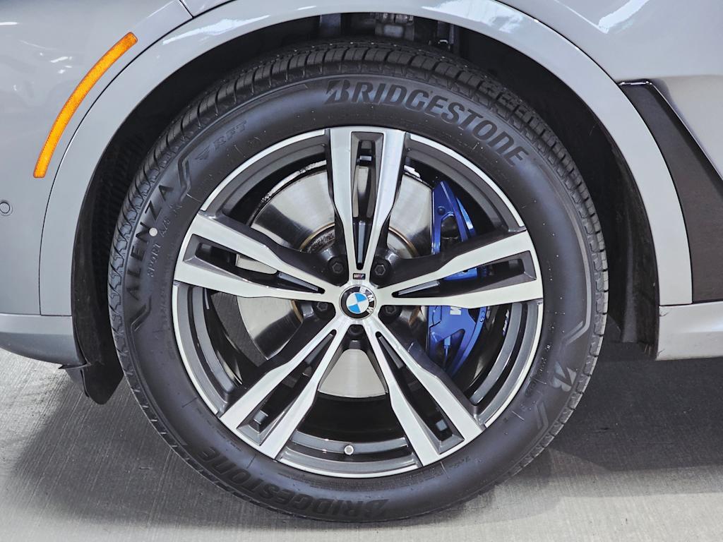 Thumbnail: 2024 BMW X7 - 7