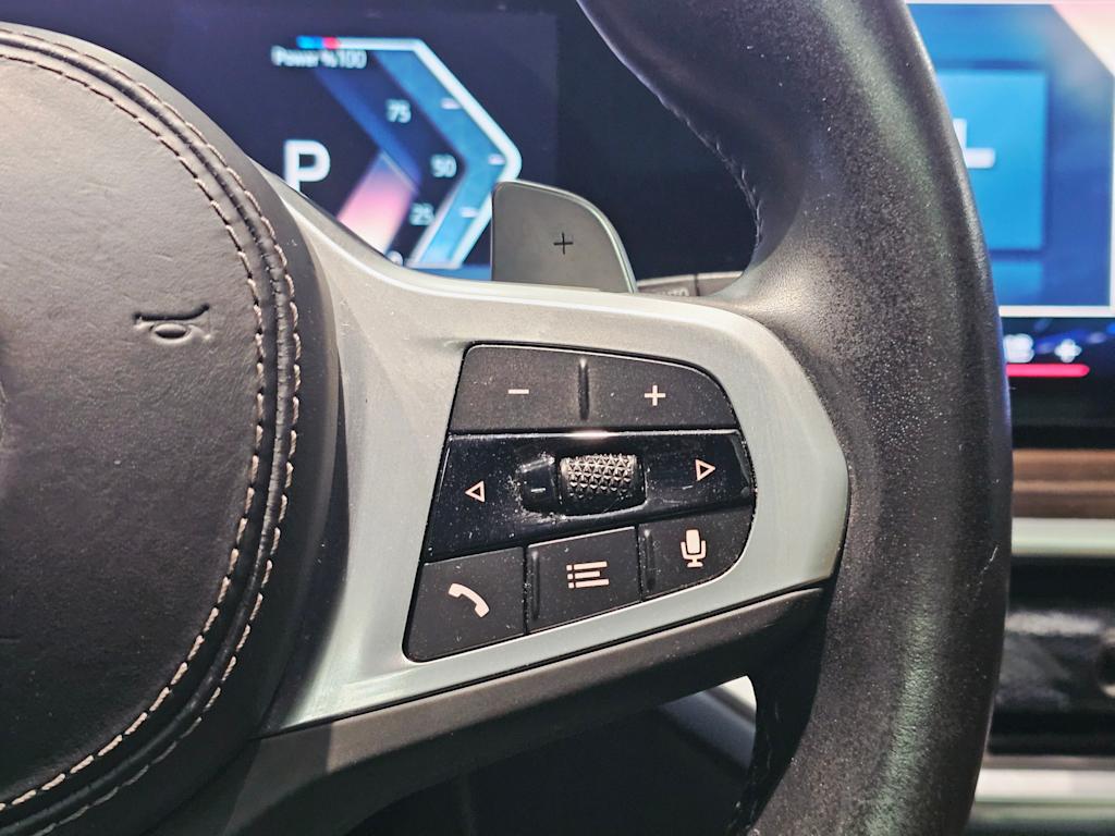 Thumbnail: 2024 BMW X7 - 21