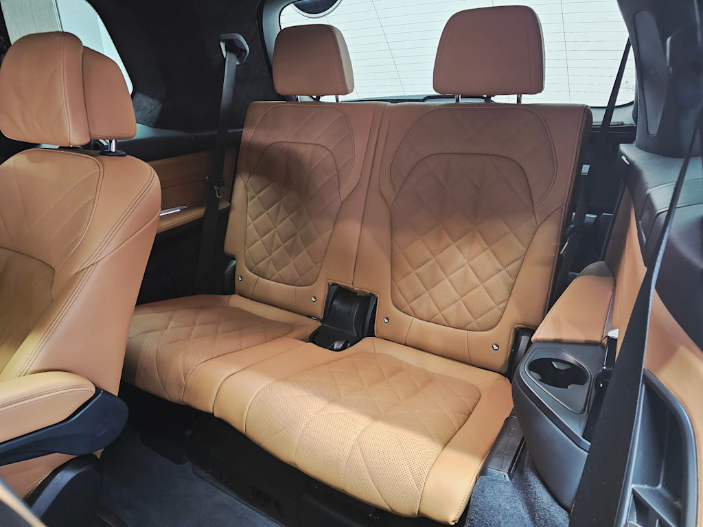 Thumbnail: 2024 BMW X7 - 31