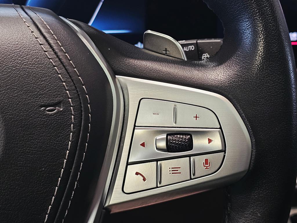 Thumbnail: 2024 BMW X7 - 21