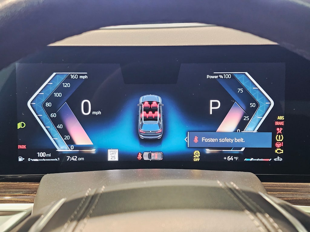 Thumbnail: 2024 BMW X7 - 17