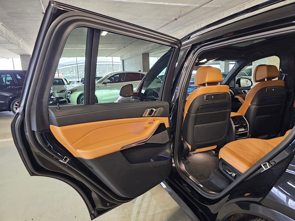 Thumbnail: 2024 BMW X7 - 29