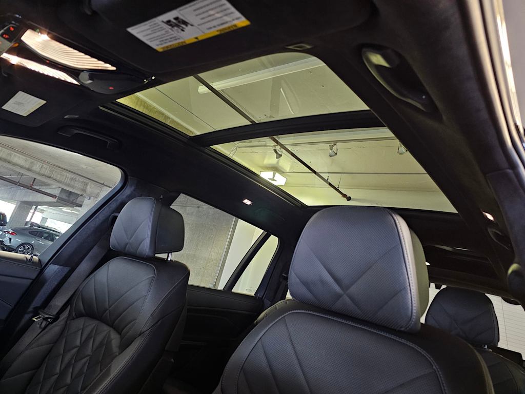 Thumbnail: 2024 BMW X7 - 28