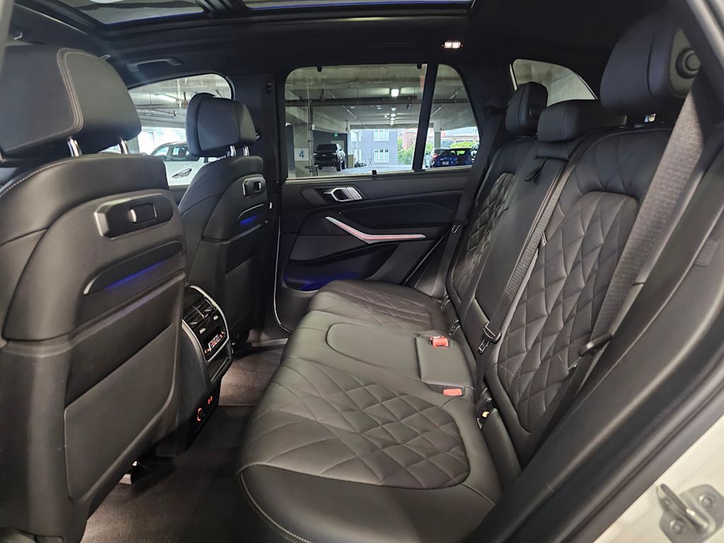 Thumbnail: 2024 BMW X5 - 13