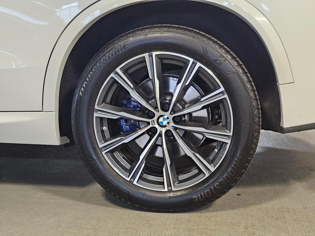 Thumbnail: 2024 BMW X5 - 8