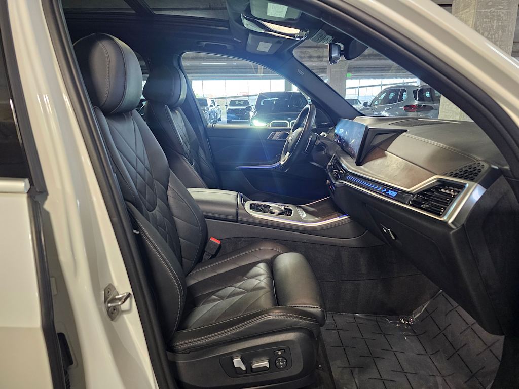 Thumbnail: 2024 BMW X5 - 32