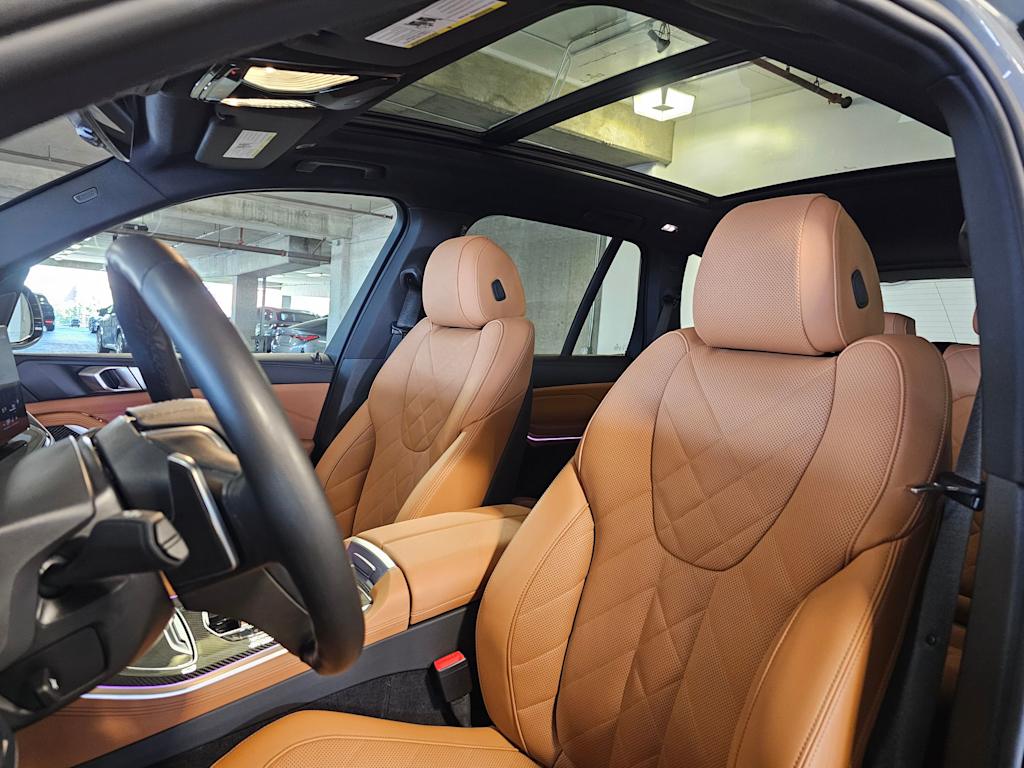 Thumbnail: 2025 BMW X5 - 28
