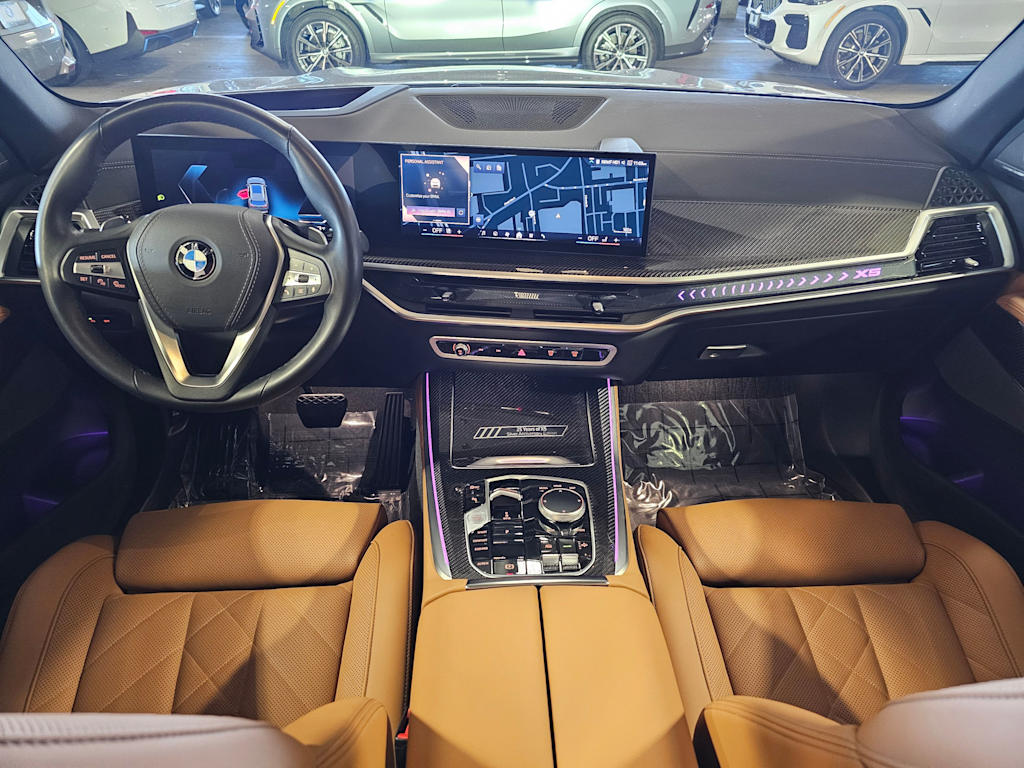 Thumbnail: 2025 BMW X5 - 10