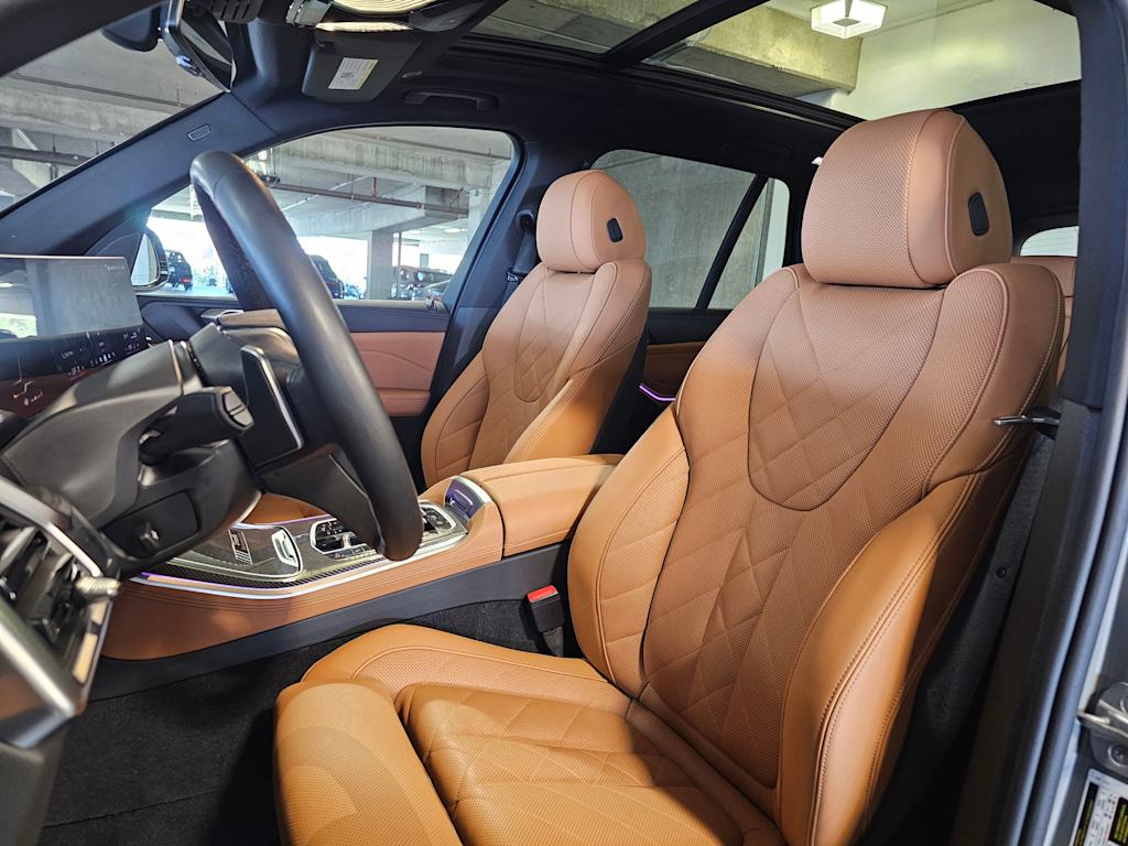 Thumbnail: 2025 BMW X5 - 12