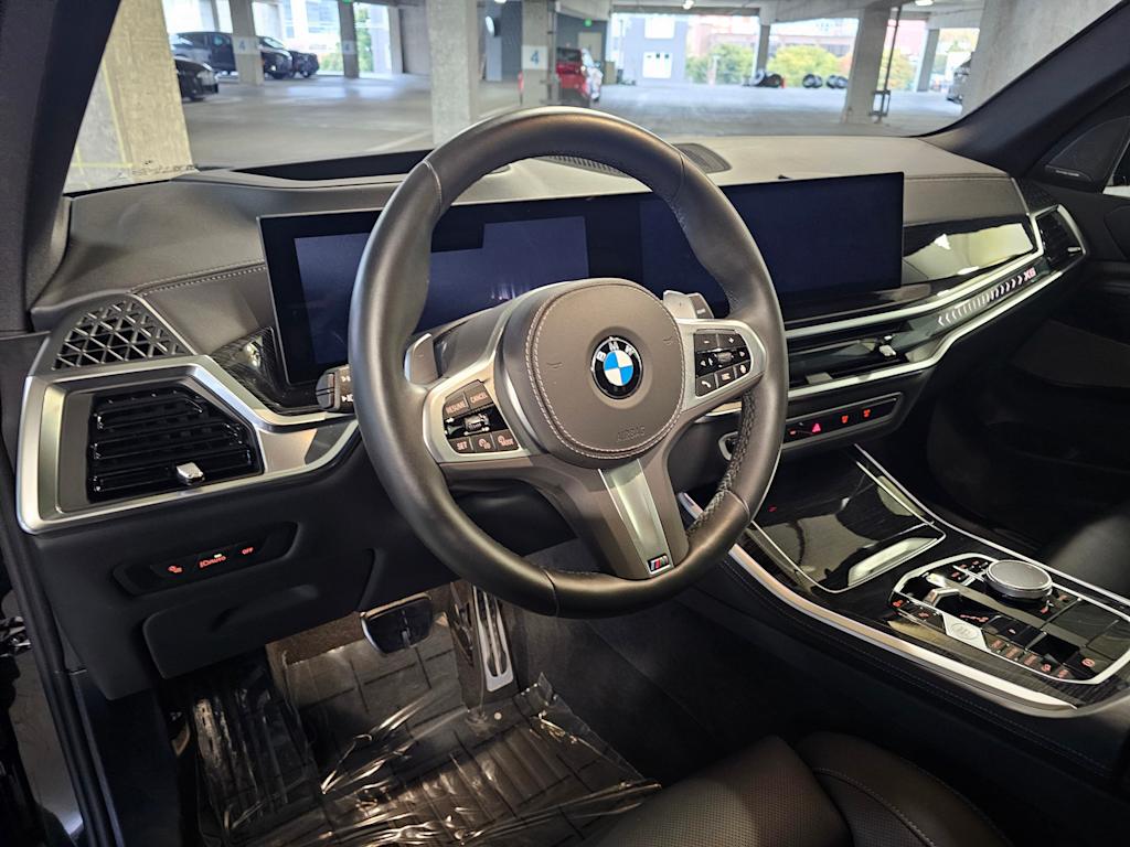 Thumbnail: 2026 BMW X5 - 2