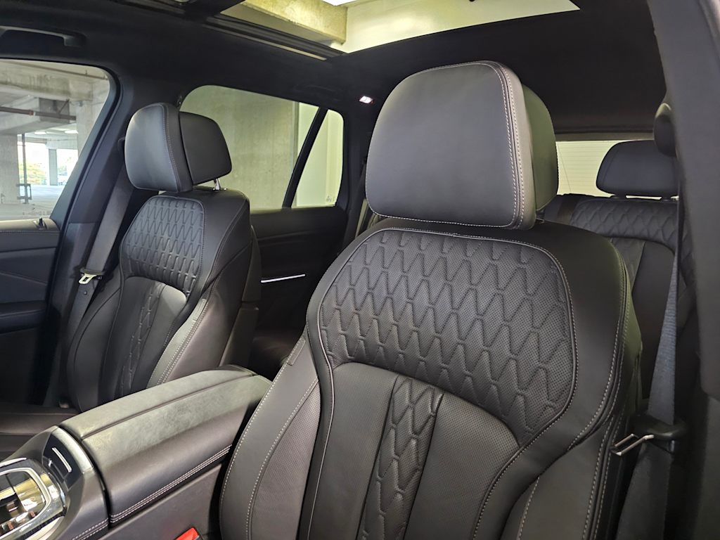 Thumbnail: 2026 BMW X5 - 11