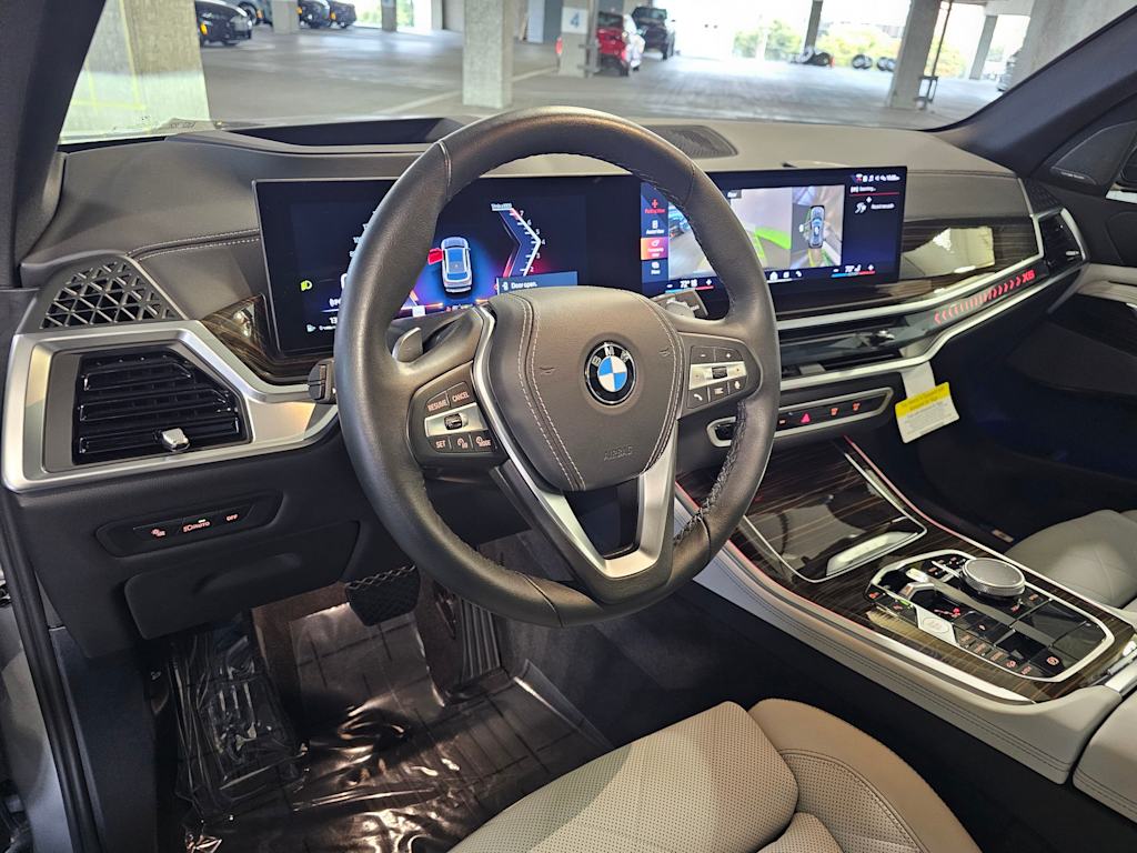 Thumbnail: 2026 BMW X5 - 2