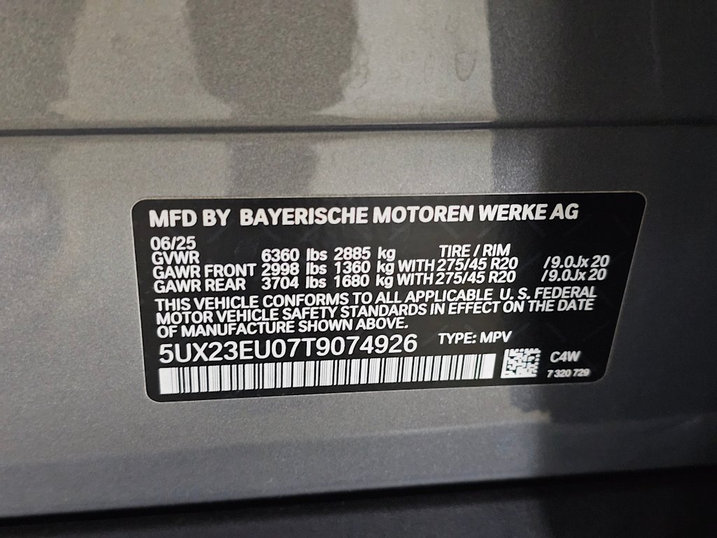 Thumbnail: 2026 BMW X5 - 21