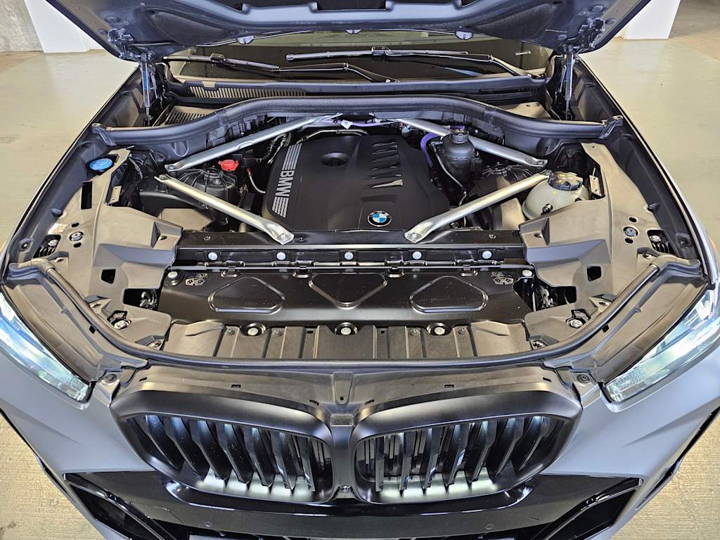 Thumbnail: 2025 BMW X5 - 9