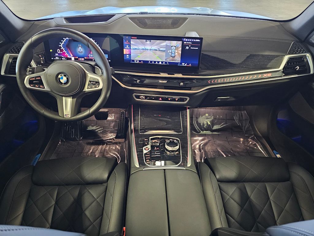 Thumbnail: 2025 BMW X5 - 10
