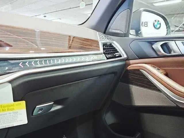 Thumbnail: 2026 BMW X5 - 26
