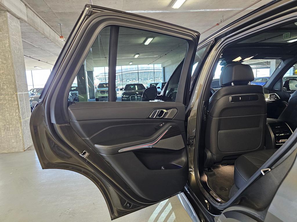 Thumbnail: 2026 BMW X5 - 29