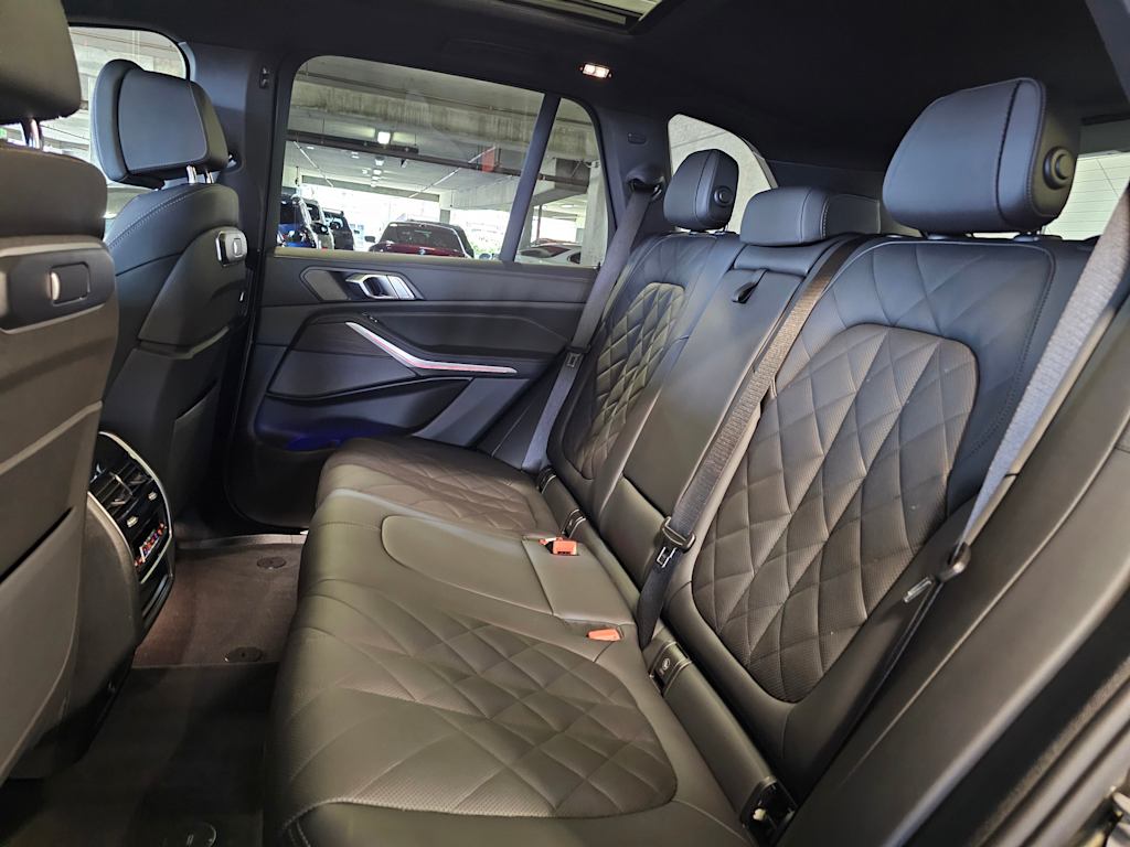 Thumbnail: 2026 BMW X5 - 12
