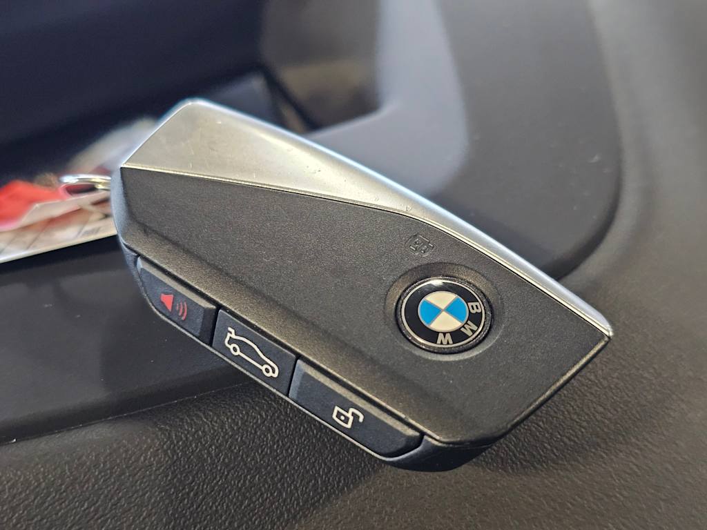 Thumbnail: 2026 BMW X5 - 18