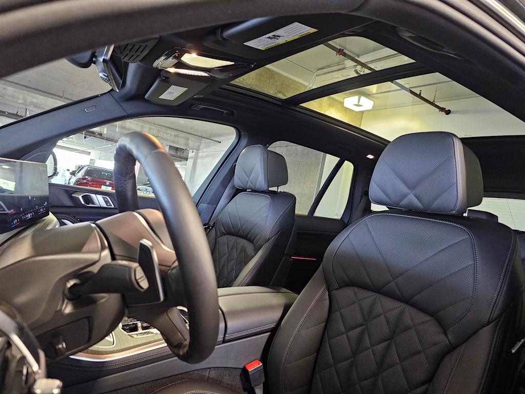 Thumbnail: 2026 BMW X5 - 14