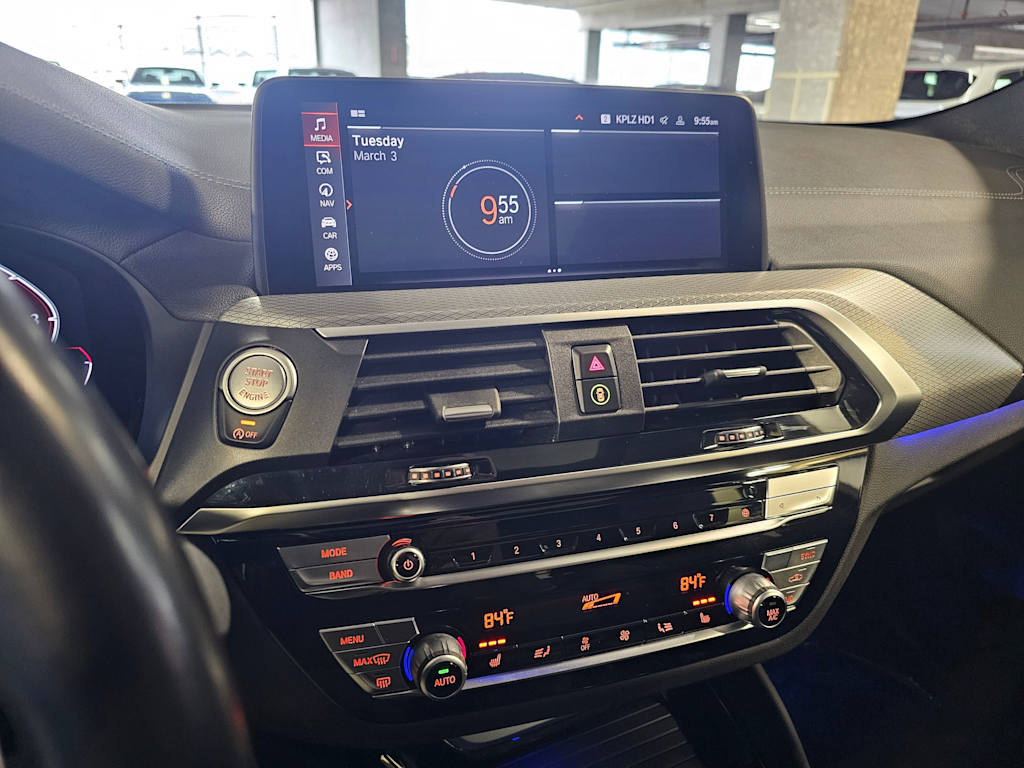 Thumbnail: 2021 BMW X4 - 16