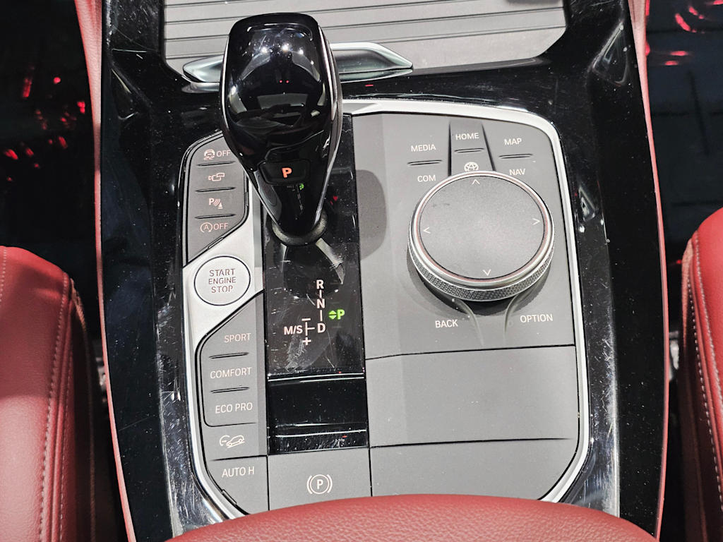 Thumbnail: 2022 BMW X4 - 24