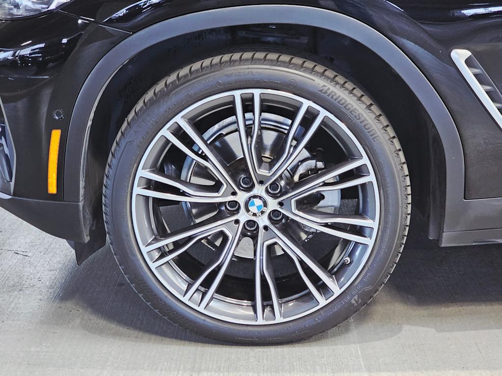 Thumbnail: 2022 BMW X4 - 7